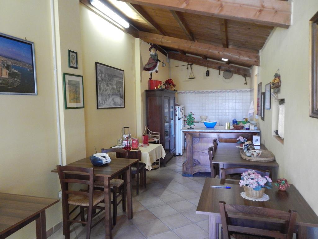 Residence Il Colle Collestrada Екстер'єр фото