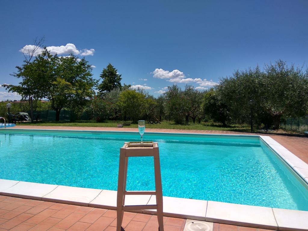 Residence Il Colle Collestrada Екстер'єр фото