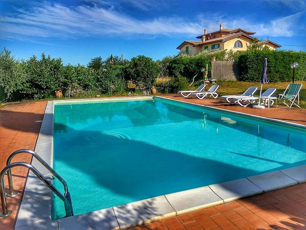 Residence Il Colle Collestrada Екстер'єр фото