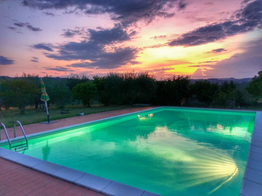 Residence Il Colle Collestrada Екстер'єр фото